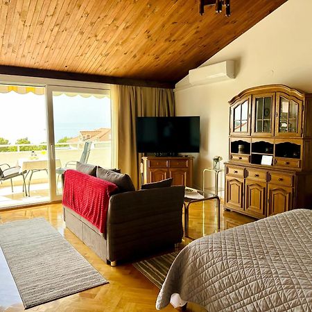 Penthouse Studio With Sea View Makarska Exterior foto