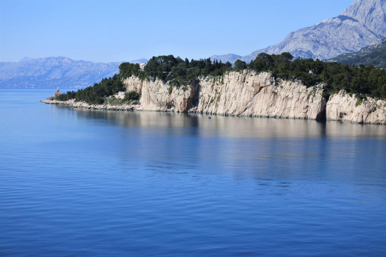 Penthouse Studio With Sea View Makarska Exterior foto