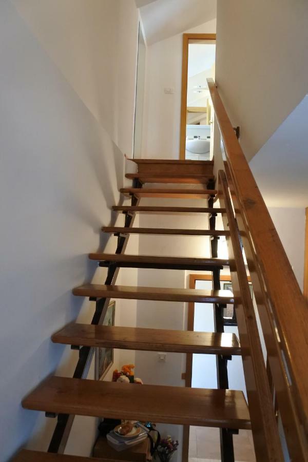 Penthouse Studio With Sea View Makarska Exterior foto